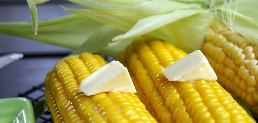 Как варить кукурузу в початках в кастрюле?
